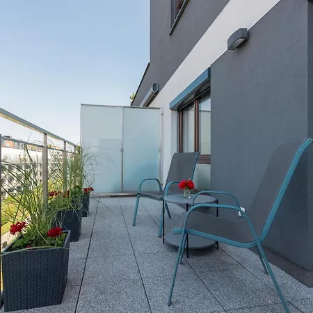 Sarmacka With Balcony Wilanow By Renters *