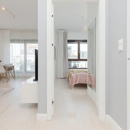 Apartament Sarmacka With Balcony Wilanow By Renters
